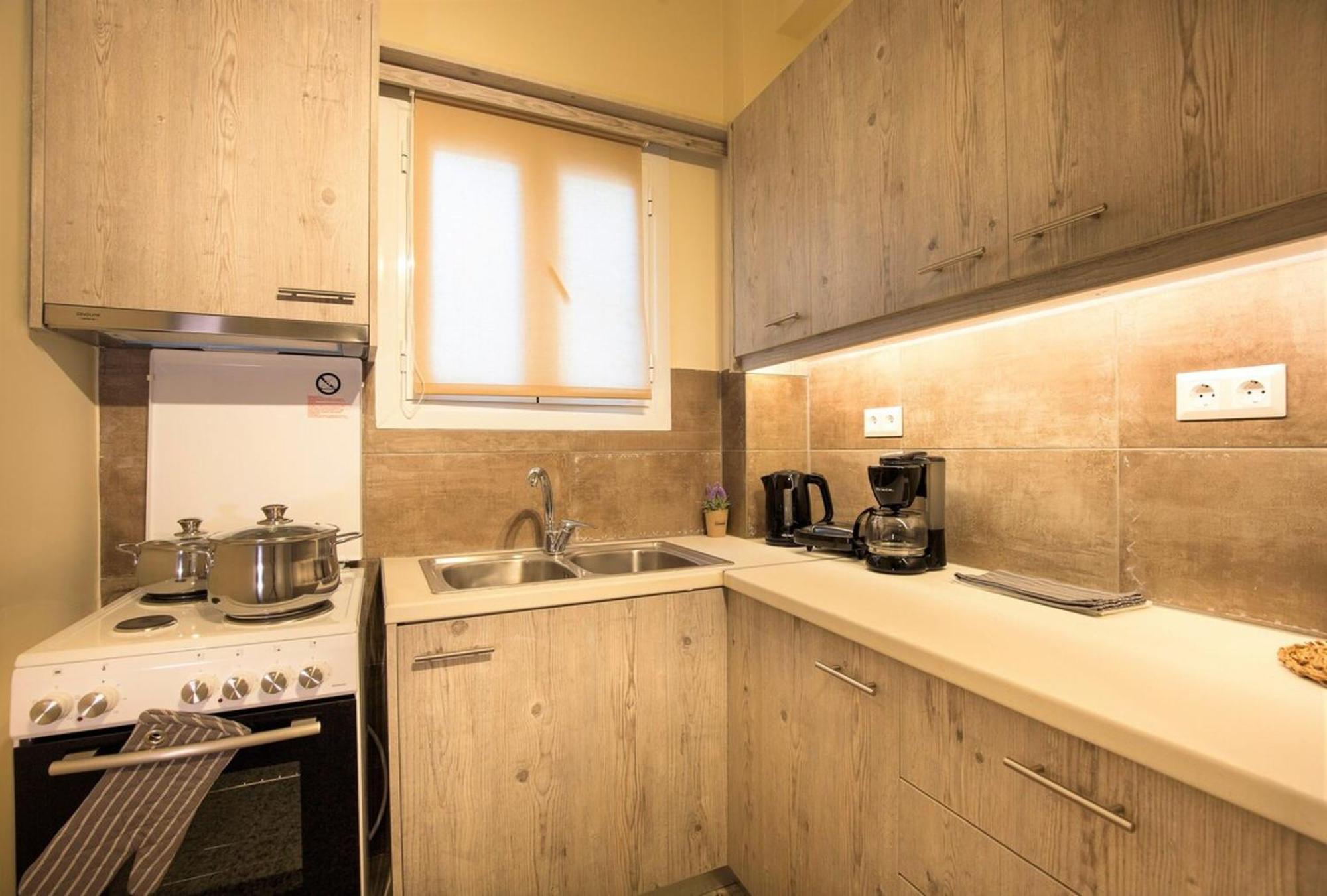 Peaceful Renovated Apartment Near Lycabettus Hill Атина Екстериор снимка