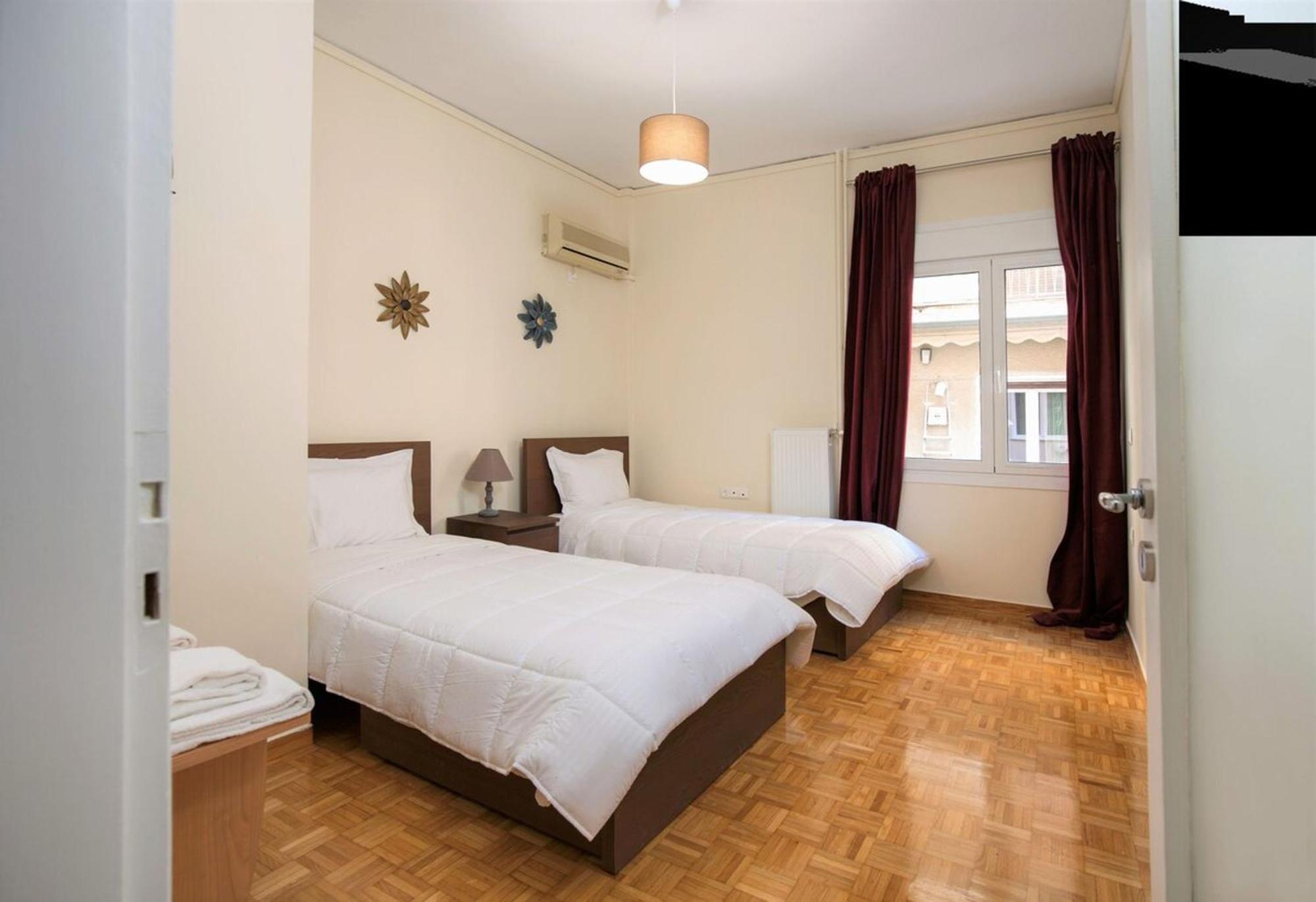 Peaceful Renovated Apartment Near Lycabettus Hill Атина Екстериор снимка